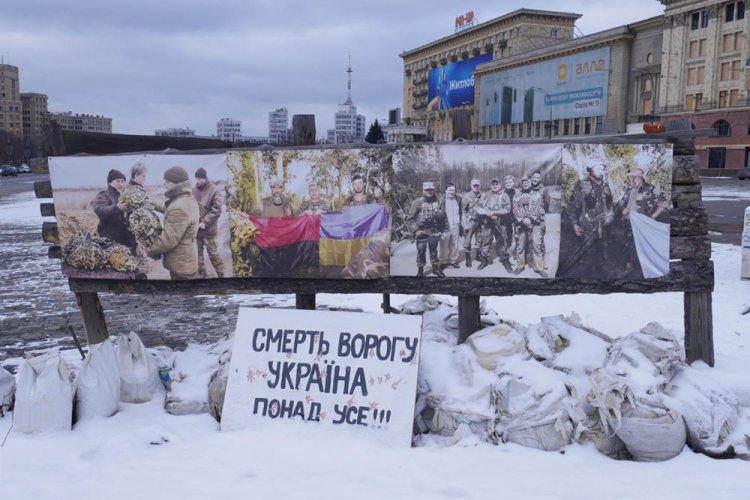 1.6.2023 - „S čím byste srovnal současné Rusko? Se zemí.“ Ukrajinský veřejný prostor zaplnily vzkazy a memy