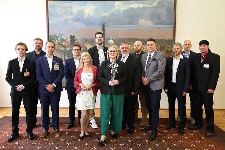 Ocenění iniciativ z občanské společnosti, které pomáhají napadené Ukrajině